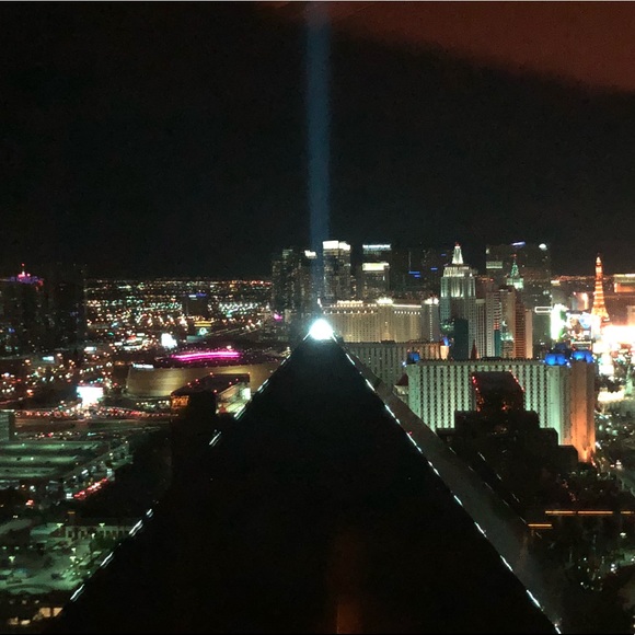 ~MEET YOUR SELLER~ - Picture 5 of 8